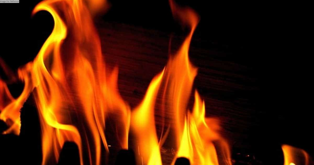 Man sets himself ablaze on Ajmer district court premises, hospitalised